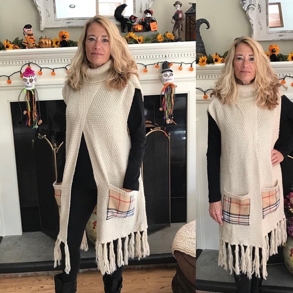 ▪️Knitted Turtleneck Long Poncho - Picture 1 of 11
